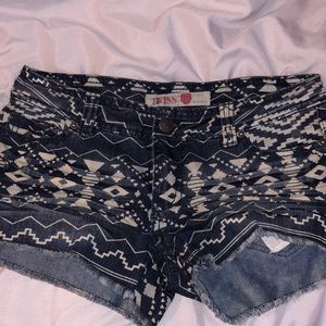 patterned denim shorts